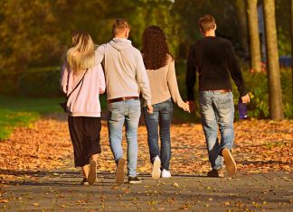 Podstawowe zasady gry w kości. Z czym to „się je” Podstawowe zasady gry w kości. Z czym to „się je”