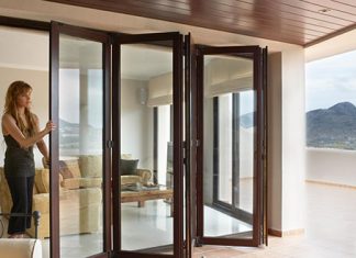 Jak wyregulować okno?