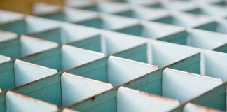 Do czego wykorzystać pojemniki warsztatowe i kuwety