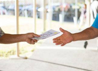 Rodzaje ulotek – które najlepiej przyciągną klientów? Rodzaje ulotek