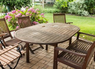 Meble ogrodowe z drewna