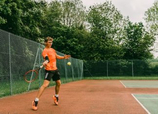 Zdrowie i fitness w tenisie - jak utrzymać dobrą kondycję i uniknąć kontuzji?