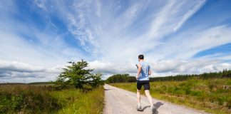 Jak uniknąć kontuzji podczas biegania i jak radzić sobie z bólem mięśni