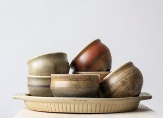 Kolorowanie ceramiki - jak barwić glinę i jakie farby najlepiej nadają się do ceramiki