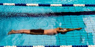 Jak poprawić technikę pływania kraulem
