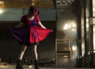 Jak samemu zrobić właź na strych?