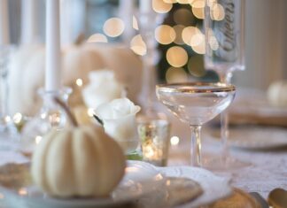 Jaka zastawa do złotych sztućców?