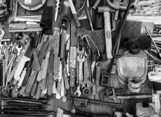 Jak smarować narzędzia pneumatyczne?