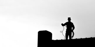 Jak kominiarz chodzi po dachu?