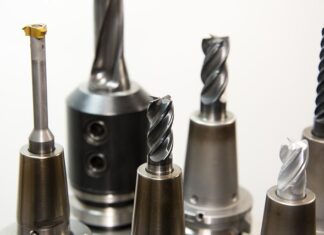 Jakim wiertłem pod konfirmaty? Jakim wiertłem pod konfirmaty?