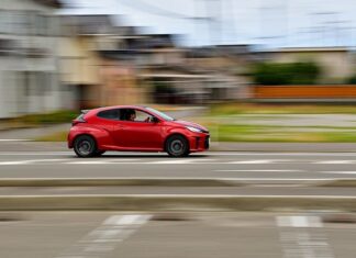 Czy warto kupić Toyotę C-HR?