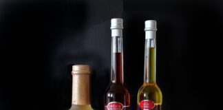 Czy ocet jest dobry na mech?