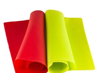 Czy silikon mocno trzyma?