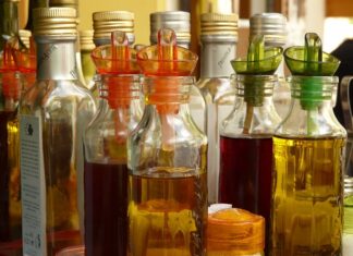 Czy ocet pochłania zapachy?