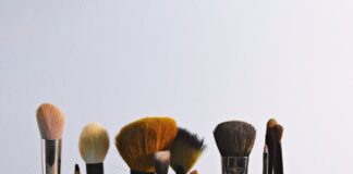 TOP 10 najlepszych marek palet cieni